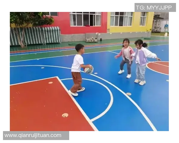 宝宝足球篮球启蒙课程助力小朋友快乐成长与运动技能提升