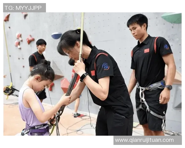 南京攀岩队与杭州攀岩队赛后状态分析与表现评估 南京攀岩队与杭州攀岩队赛后状态分析与表现评估